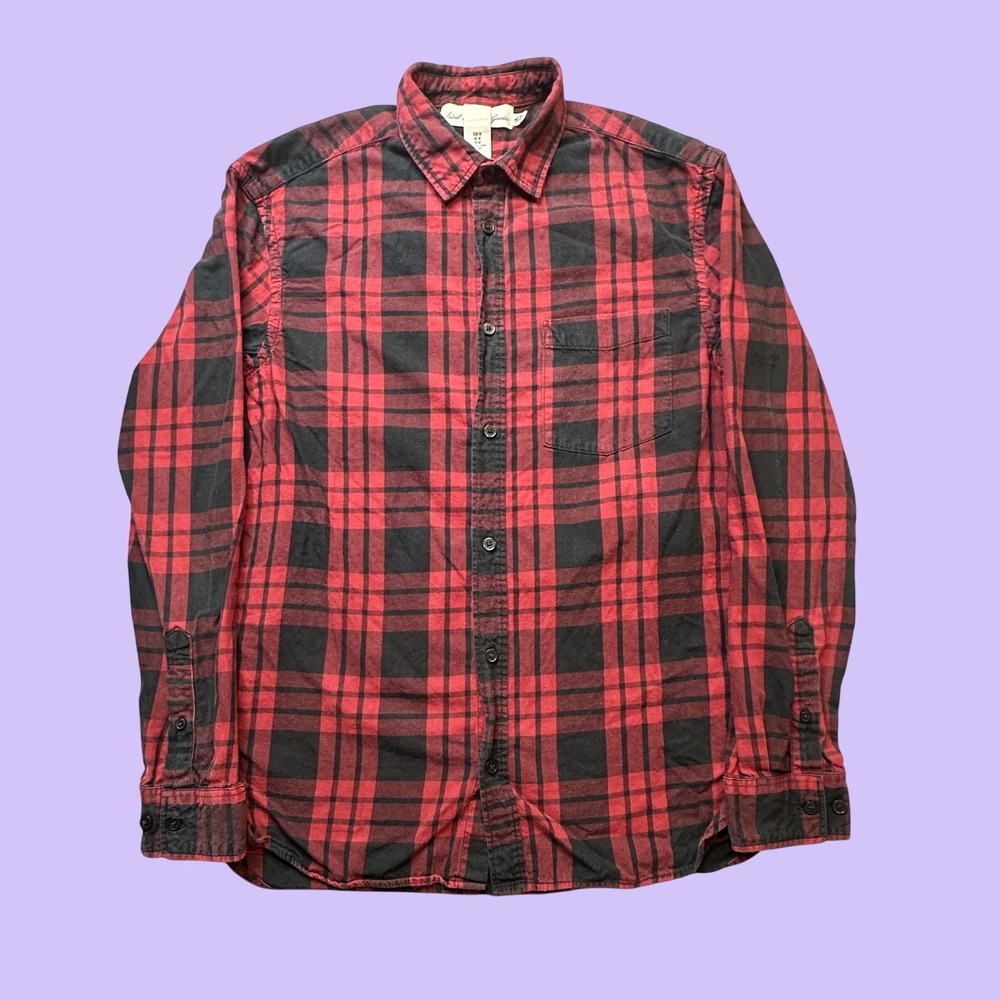 H&M L.O.G.G. Shirt Mens Medium Red Black Plaid Flannel Button-Down Long Sleeve